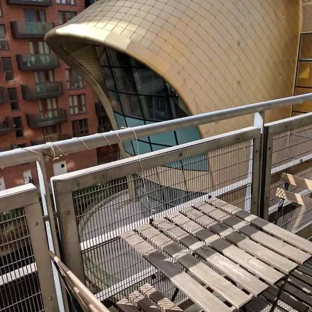 Apartmán Sunny Balcony Overlooking The River